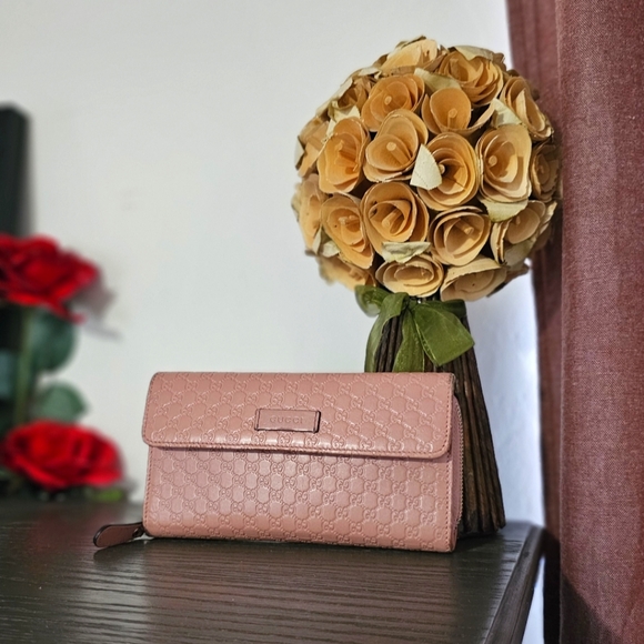 Gucci Handbags - Gucci Micro Guccissima Wallet